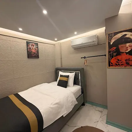 Modern Compact Near Metro Station Apartment Istanbul