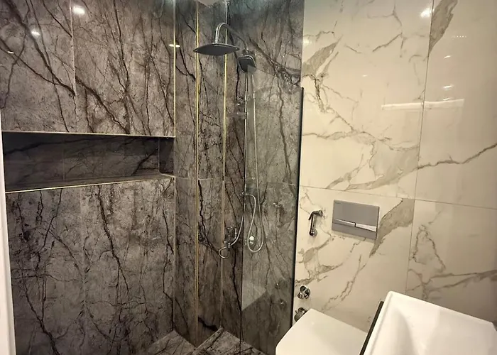 Apartamento Modern Compact Near Metro Station